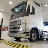 Com caminhões ainda mais conectados, Volvo lança plano de manutenção flexível