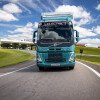 Volvo começa a testar caminhões pesados 100% elétricos no Brasil