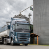 Novo Volvo FH Euro 6 concilia redução de emissões e alto desempenho com muito mais economia