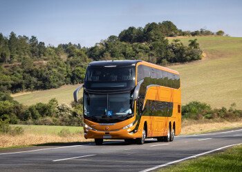 Volvo fecha as primeiras vendas de seus novos ônibus rodoviários Euro 6
