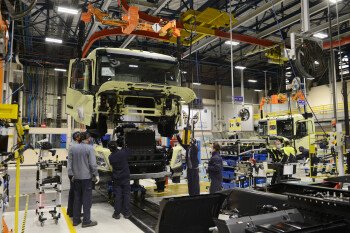 Volvo celebra marca histórica de meio milhão de ideias em programa interno de melhoria