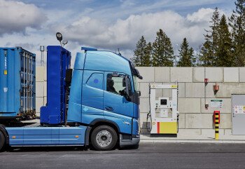Volvo apresenta na Europa caminhão com células de combustível a hidrogênio, com zero emissões
