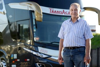 Antônio Reinaldo, diretor da TransAcácia Turismo, uma das empresas da campanha “Com a Volvo rumo ao Zero Acidentes”