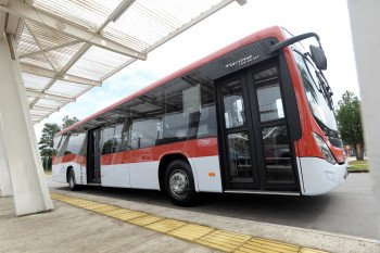 Santiago renova parte da frota com 120 ônibus Volvo